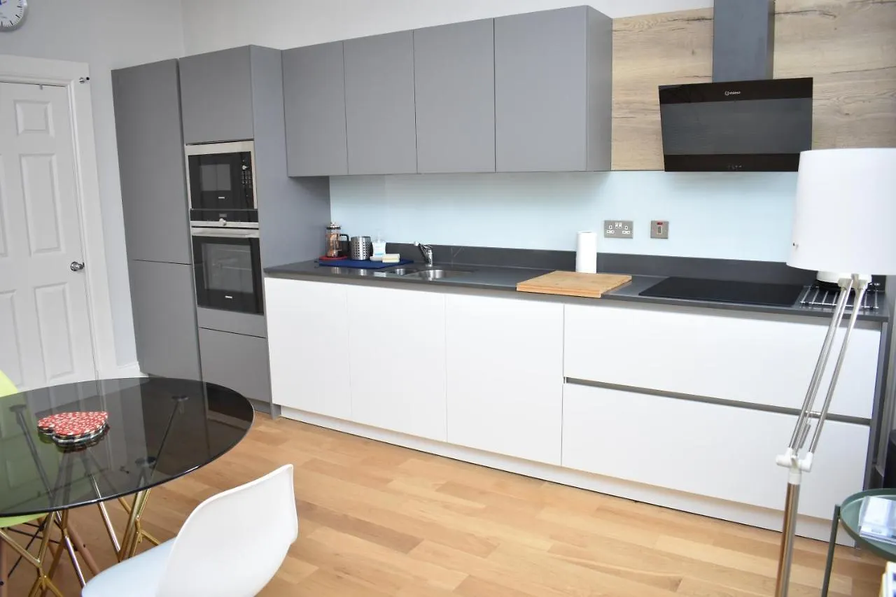 Bernard St - Bright And Spacious 1 Bed Apartment At The Shore! Edinburgh United Kingdom